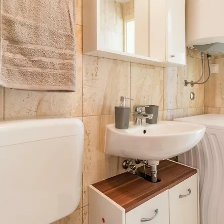 Apartman Nela Apartment Pula