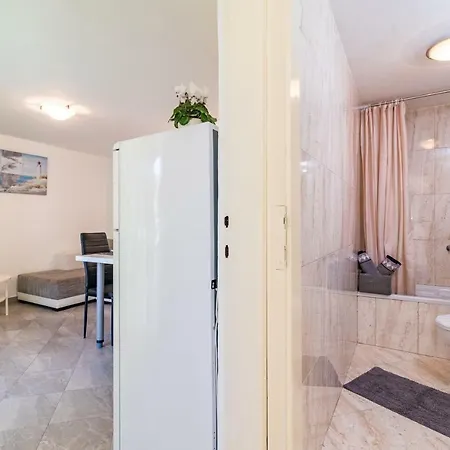 Apartment Apartman Nela Pula